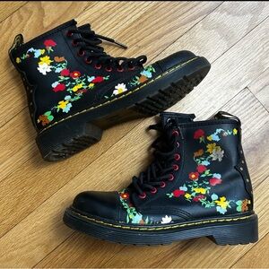 Girl's Dr. Martens Youth 1460 Pooch Flower Leather Moto Boot Black Floral Size 2